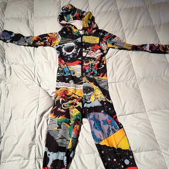 ULTRA RARE Black Milk Rainbow Bridge Thor Snuggle Suit Size Large Marvel - Picture 2 of 14